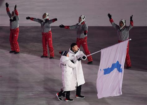 2018 평창 동계올림픽에서 아이스하키 챔피언을 향한 한국의 열정적인 도전